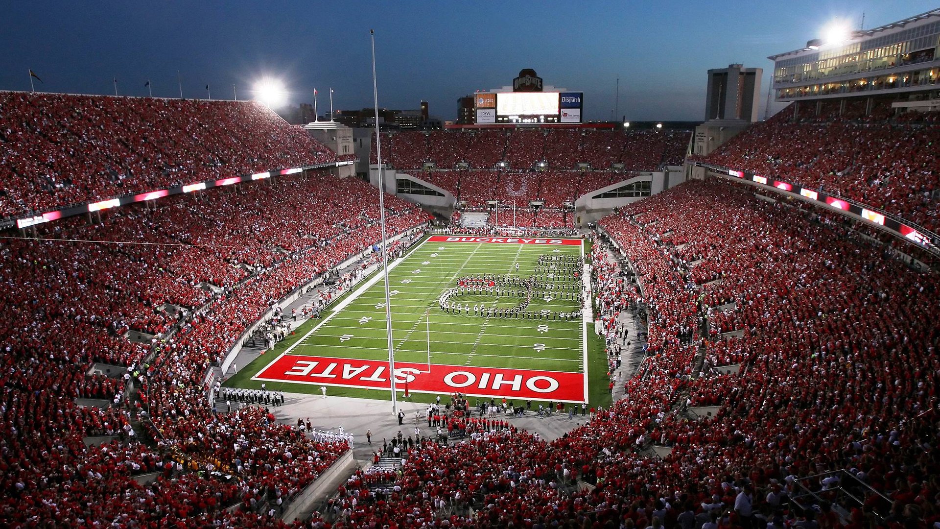 爱游戏官方网站-F1赛车赛场焦点！美国队对阵荷兰队，球星闪耀，全场焦点无人能挡